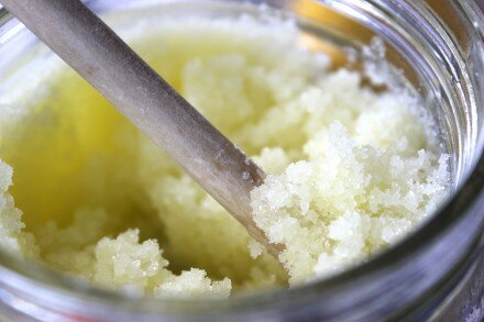 SKIN♥ Coconut Oil and Sea Salt Exfoliant